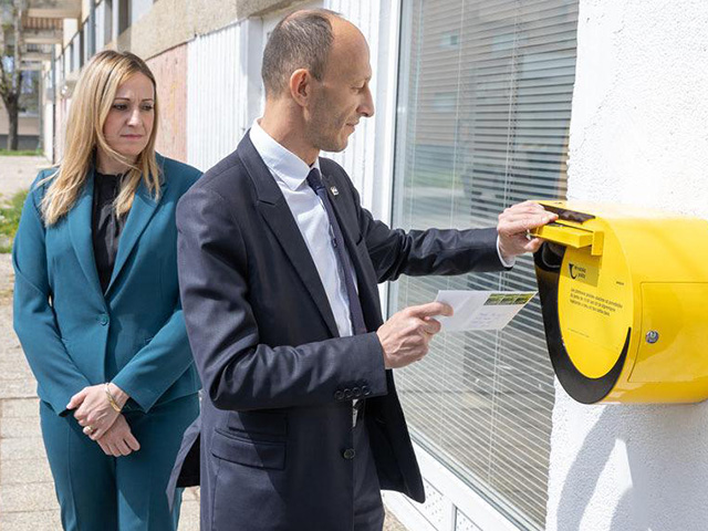 Petry šalje pismo bivšem Milinoviću preko pošte u Ličkom Osiku                                                                                                                                                                                            